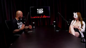 Contou o que a faz gozar sente tesão por tarados que encoxam mulheres no ônibus e o parafilia victoria rubro watch sheer red