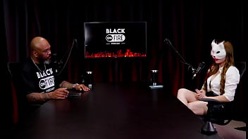 Contou o que a faz gozar sente tesão por tarados que encoxam mulheres no ônibus e o parafilia victoria rubro watch sheer red