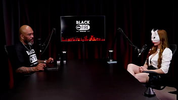 Contou o que a faz gozar sente tesão por tarados que encoxam mulheres no ônibus e o parafilia victoria rubro watch sheer red