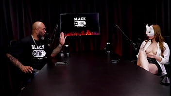 Contou o que a faz gozar sente tesão por tarados que encoxam mulheres no ônibus e o parafilia victoria rubro watch sheer red