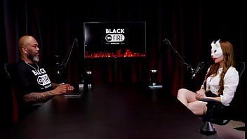 Contou o que a faz gozar sente tesão por tarados que encoxam mulheres no ônibus e o parafilia victoria rubro watch sheer red