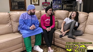 Foot casting couch alix avery