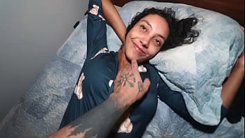 I love waking up to a hot cumshot in my pussy nati camargo