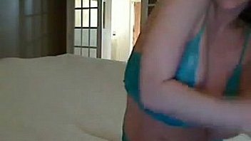 Cute teen web cam girl