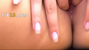 Masturbation and gapping their cunts