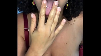 Chama no whatsapp de vídeo e me masturbando pra você gostou