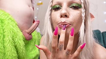 Christmas elf gets a lot of cum in his mouth anal vagina squirt