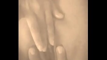 Le gusta masturbarse