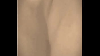 Le gusta masturbarse