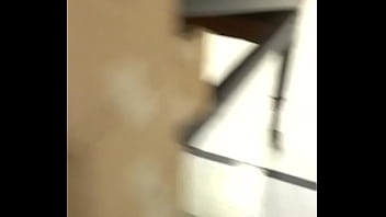 Upskirt esposa no mercado