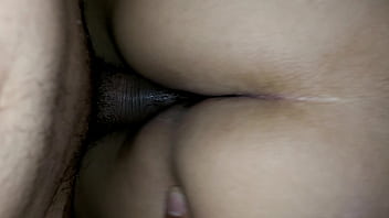 Le meto la verga por puta