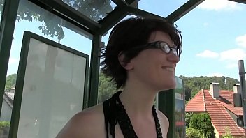 Spontan ficken an der haltstelle