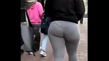 Thick leggings creep