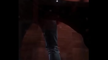 Pruebo el culazo de mi mejor amigo por primera vez luego que llegamos del bar