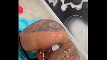 Drop a if you wanna train my tight asshole ️