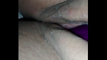 Plix brincando com o vibrador 3