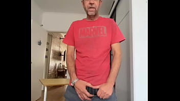 Contratei um marido de aluguel roludo