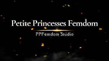 Lick the armpits and lick the mistresses' saliva from their tits pov