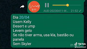 Comendo xota o dia inteiro