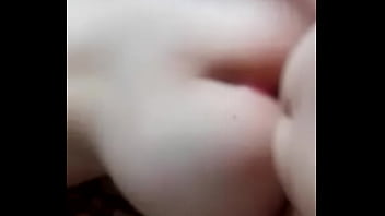 Disfrutando a mi amiga es muy caliente