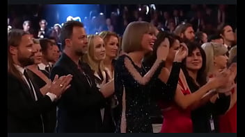 Racismo sendo tomado no cu ao vivo