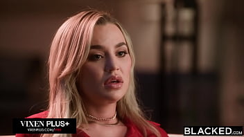 Blake is so sexually on edge that even her therapist's assistant ameena is turning her on the only thing that's going to help blake overcome her nymphomania is to face her problem head on and get to the root of it or the base