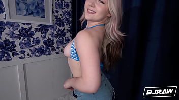 Bjraw eva nyx puts her mouth to use