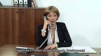 Portugal está em crise mas o sexo ainda é à borla mesmo assim querem taxar o sexo aos portugueses com um governo tão impotente quem nos vai salvar hotgold apresenta o porno da salvação nacional