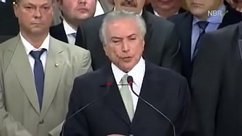 Velho putinho fudendo nacao com