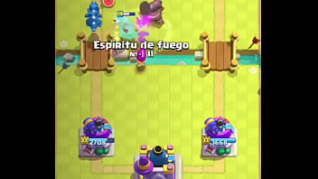 Partida de clash royale súper hot