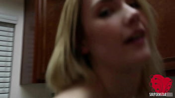 Blonde siri’s playful kitchen baking & more