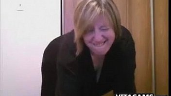 Thick and horny cam whore playing with a dildo