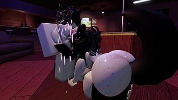 Amigo me invita una copa y le pago de otra forma roblox condo horny