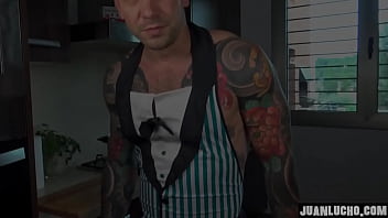 Cooking and fapping by juan lucho