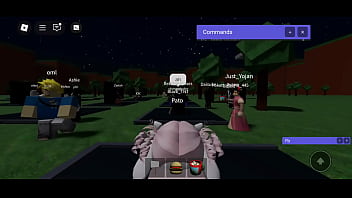 Jugando juegostranqui de roblox con mi amigå pato