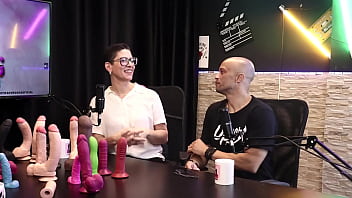 Já recebeu uma encomenda de um pênis de cachorro e a preferência das pessoas pelo pau eilani quina e victor luciano upper toys sheer red