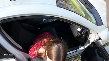 I seduced my driver gave him a sloppy blowjob and swallowed every drop