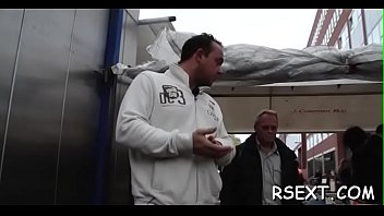 Dinky rams alluring woman goldie's fanny