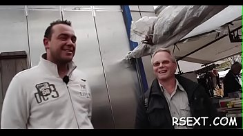 Dinky rams alluring woman goldie's fanny