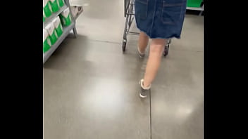 Wifeyy and hubby playing in public