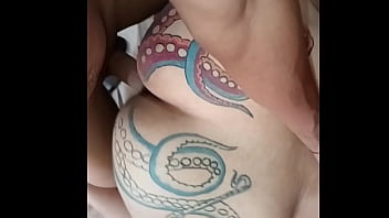 Mi cuñado me da duro en cuatro