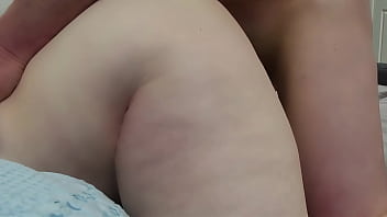 Milf pawg gives hand job climbs on top and finsihed from behind