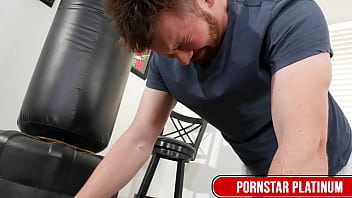 Blonde milf alura jenson pleases keith grimm's thick cock