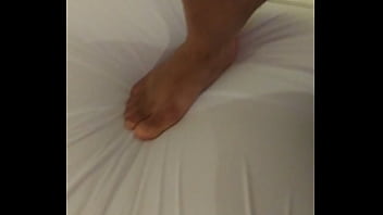 Esposa levando pica no cú ela adora gozar no anal Esposa levando pica no cú ela adora gozar no anal