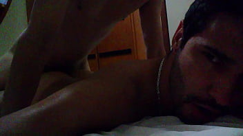 Cedendo à Tentação De Foder Meu Rabo thumbnail