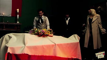 A grandiose gathering with voluptuous women is always a commendable choice for a refined celebration