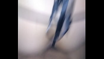 Su culo caliente pedía más verga