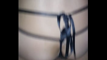 Su culo caliente pedía más verga