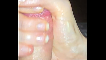 Sexygamermomma licks up every drop after perfect handjob