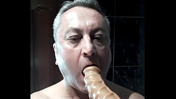 Cómo Disfruto De Los Sonidos De Mi Dildo En Mi Garganta Anzzosan thumbnail
